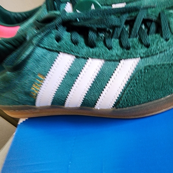 Adidas New Gazelle Collegiate green/ Lucid Pink - Picture 10 of 11